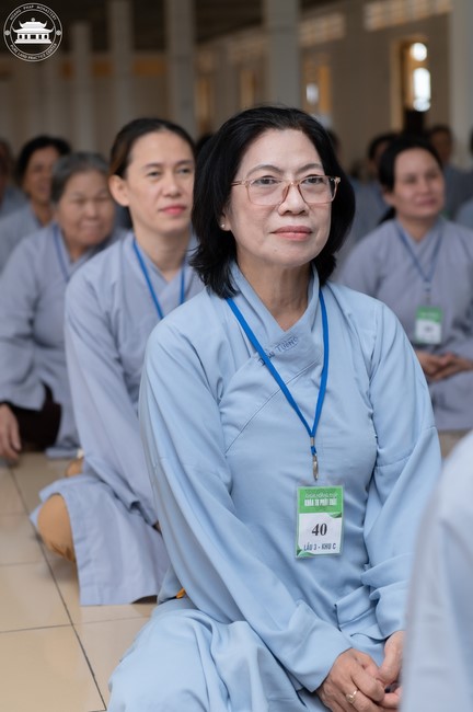 Dharma talk “The old road we walked” in the 101st Seven-day Retreat