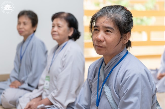 Dharma talk “The old road we walked” in the 101st Seven-day Retreat