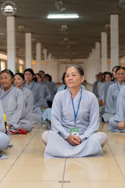 Dharma talk “The old road we walked” in the 101st Seven-day Retreat
