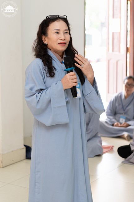 Dharma talk “The old road we walked” in the 101st Seven-day Retreat