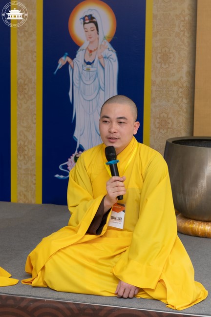 Dharma talk “The old road we walked” in the 101st Seven-day Retreat