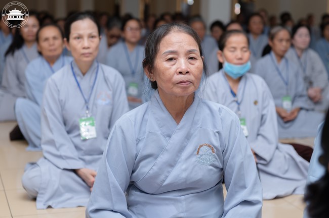 Dharma talk “The old road we walked” in the 101st Seven-day Retreat