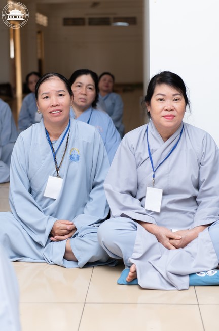 Dharma talk “The old road we walked” in the 101st Seven-day Retreat