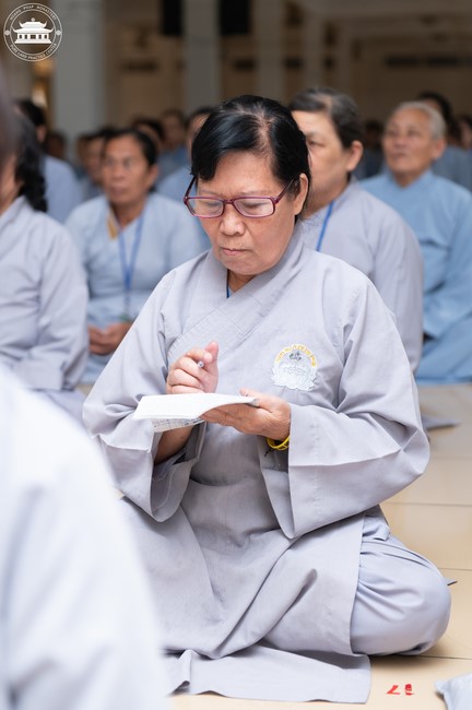 Dharma talk “The old road we walked” in the 101st Seven-day Retreat