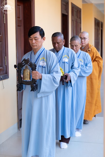 Dharma talk Don't sell our life cheap in the 101st Seven-day Retreat