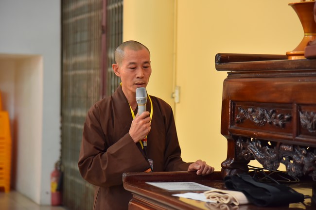 Dharma talk Don't sell our life cheap in the 101st Seven-day Retreat