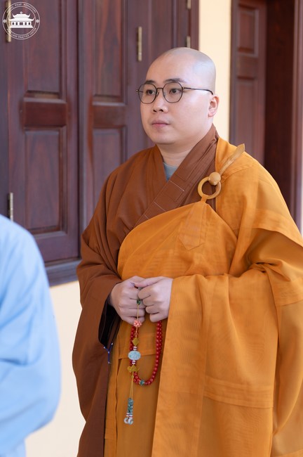 Dharma talk Don't sell our life cheap in the 101st Seven-day Retreat