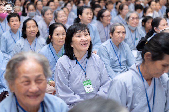 Dharma talk Don't sell our life cheap in the 101st Seven-day Retreat