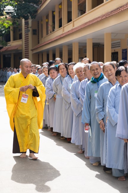 Dharma talk Don't sell our life cheap in the 101st Seven-day Retreat