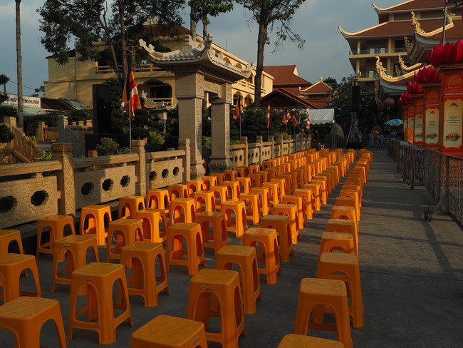 Trước Giờ G đêm hoa đăng kỷ niệm đức Phật A-di-đà