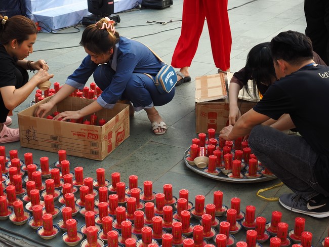 Trước Giờ G đêm hoa đăng kỷ niệm đức Phật A-di-đà