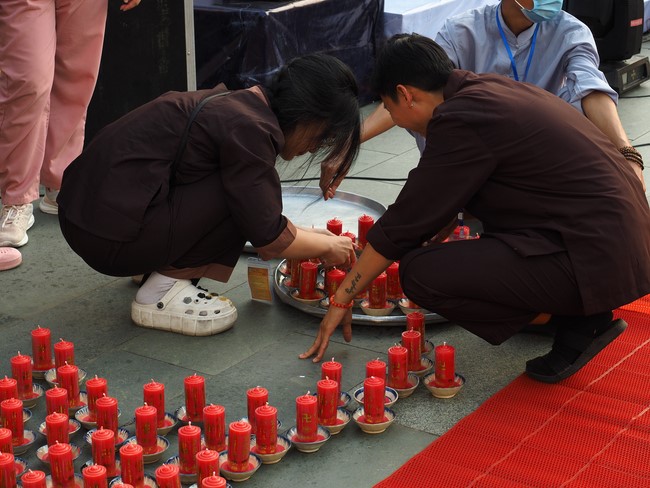 Trước Giờ G đêm hoa đăng kỷ niệm đức Phật A-di-đà