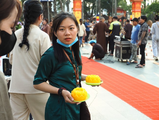 Trước Giờ G đêm hoa đăng kỷ niệm đức Phật A-di-đà