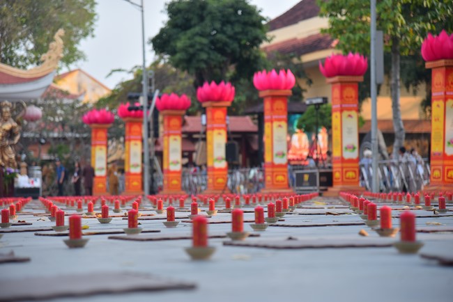 Trước Giờ G đêm hoa đăng kỷ niệm đức Phật A-di-đà