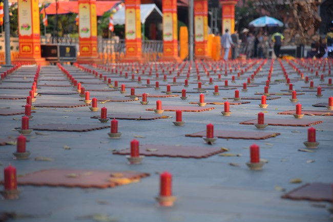 Trước Giờ G đêm hoa đăng kỷ niệm đức Phật A-di-đà