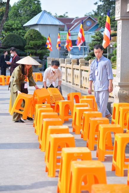 Trước Giờ G đêm hoa đăng kỷ niệm đức Phật A-di-đà