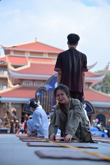 Trước Giờ G đêm hoa đăng kỷ niệm đức Phật A-di-đà