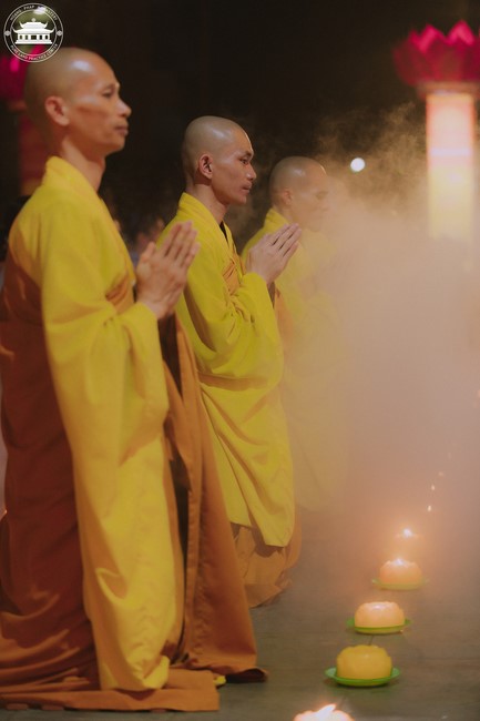 Glistening Amitabha Buddha Ceremony in 2023