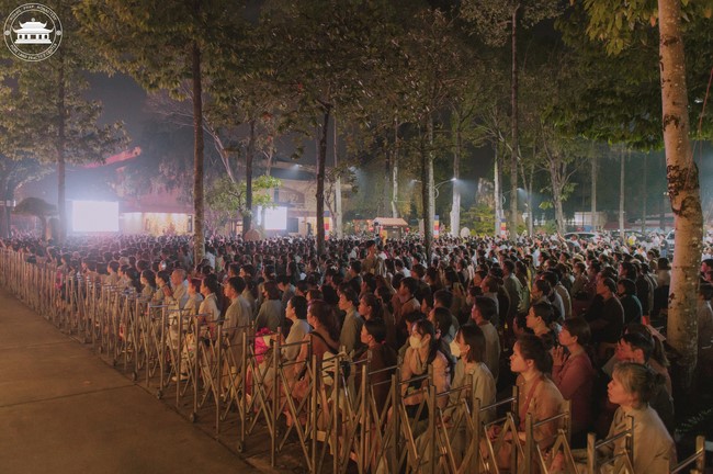 Glistening Amitabha Buddha Ceremony in 2023