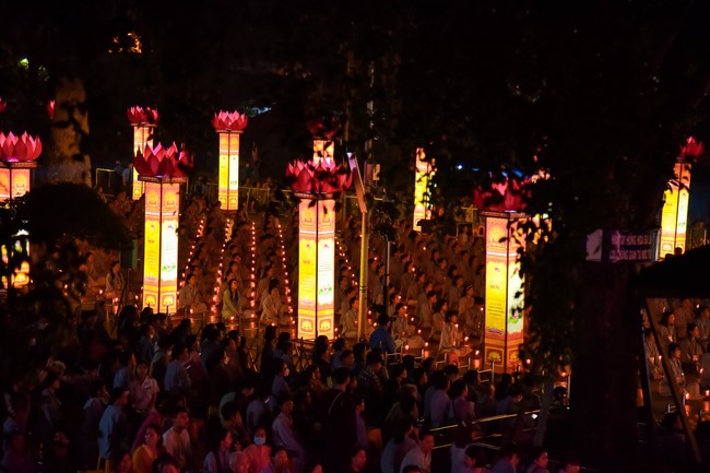 Glistening Amitabha Buddha Ceremony in 2023