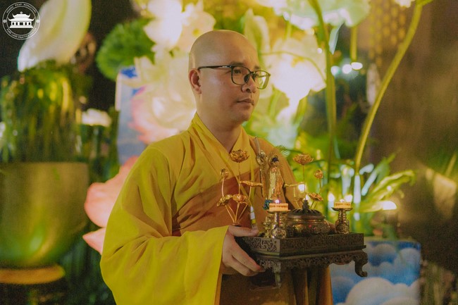 Glistening Amitabha Buddha Ceremony in 2023