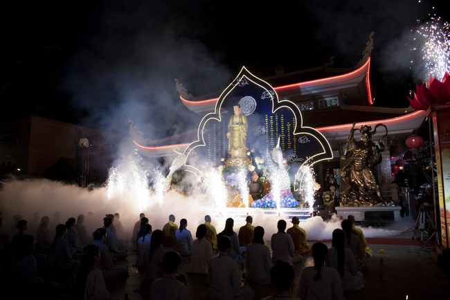 Glistening Amitabha Buddha Ceremony in 2023