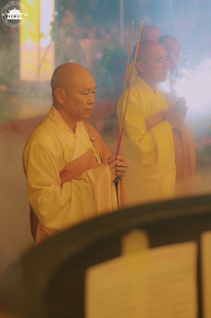 Glistening Amitabha Buddha Ceremony in 2023