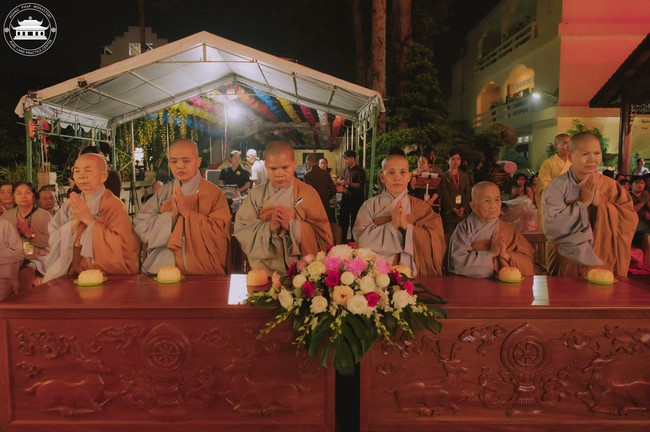 Glistening Amitabha Buddha Ceremony in 2023