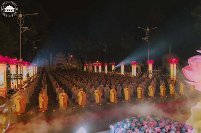 Glistening Amitabha Buddha Ceremony in 2023