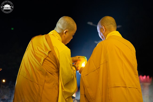 Glistening Amitabha Buddha Ceremony in 2023
