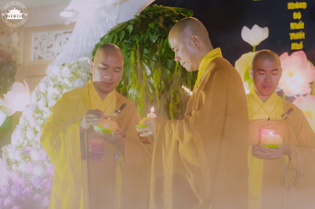 Glistening Amitabha Buddha Ceremony in 2023