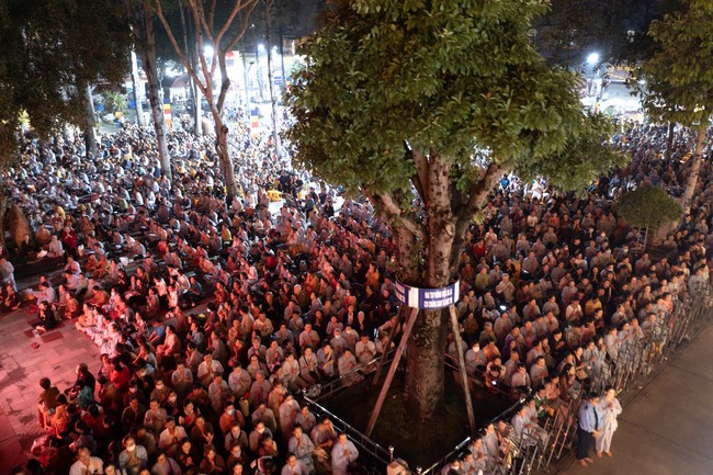 Glistening Amitabha Buddha Ceremony in 2023