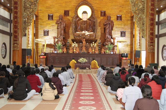 Chùa Giai Lam - Hà Tĩnh: Tu niệm Phật một ngày và Tổng kết Phật sự năm 2023.