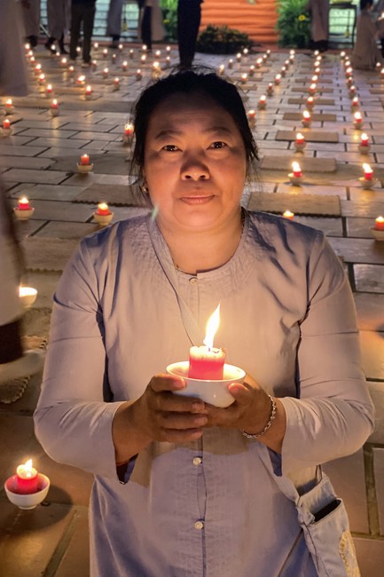 One- Day Practice and Candle Lighting Ritual to commemorate Amitabha’s Buddha at Tay Khanh Temple in Thai Binh