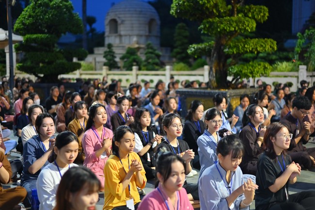 Ngày tu Sinh Viên Hướng Về Phật Pháp