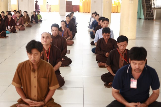 Dharmapala Group 's doctrine learning Session