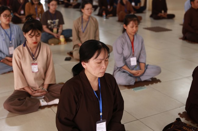 Dharmapala Group 's doctrine learning Session