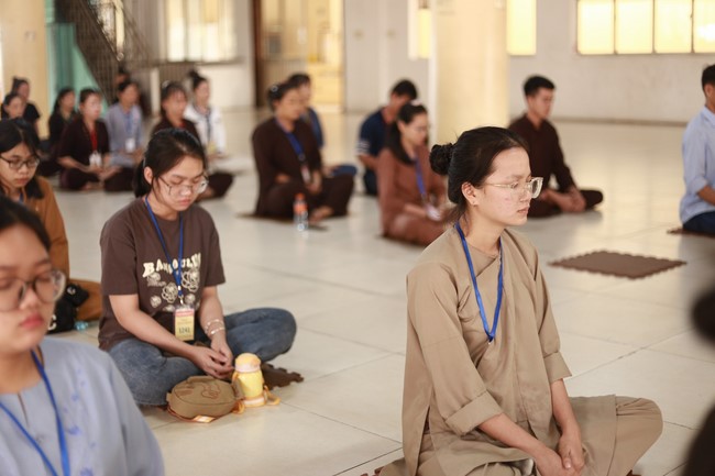 Dharmapala Group 's doctrine learning Session