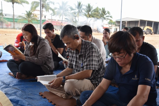 RV Mekong Explorer ship’s launching ceremony in Đồng Nai by Charity Board