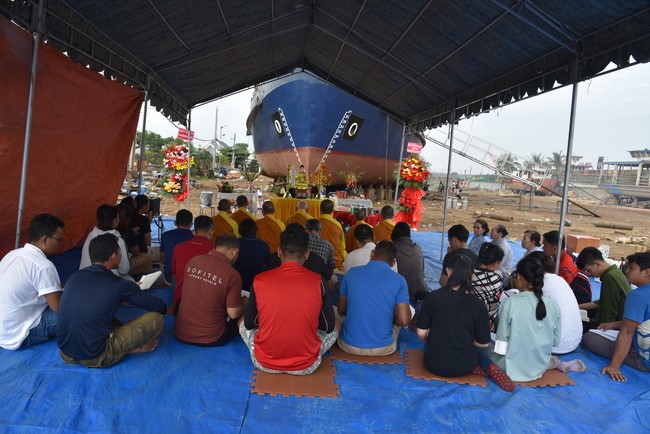 RV Mekong Explorer ship’s launching ceremony in Đồng Nai by Charity Board