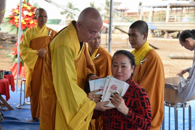 RV Mekong Explorer ship’s launching ceremony in Đồng Nai by Charity Board