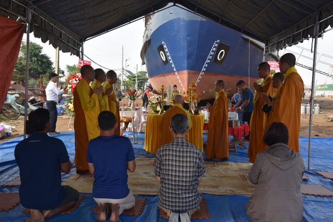 RV Mekong Explorer ship’s launching ceremony in Đồng Nai by Charity Board