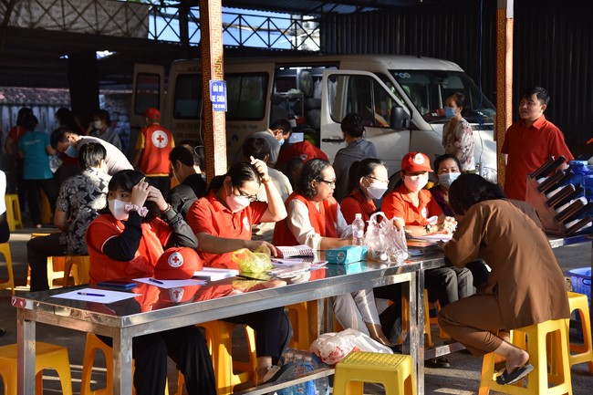 Humanitarian Blood Donation