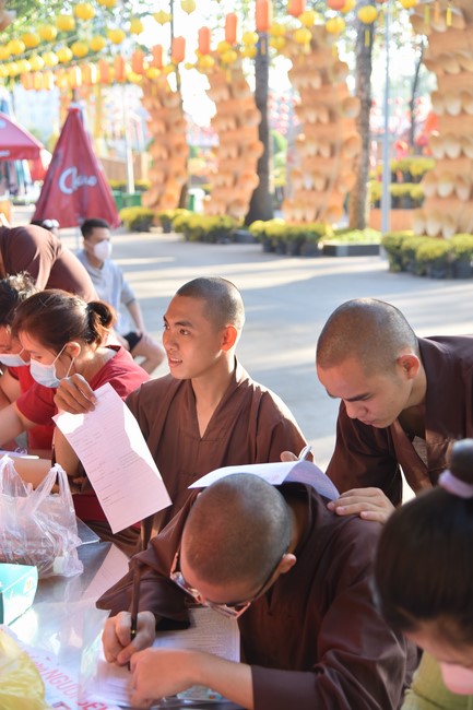 Humanitarian Blood Donation