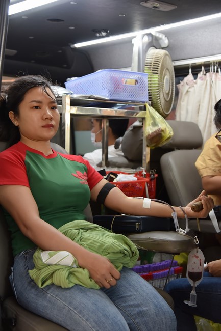 Humanitarian Blood Donation