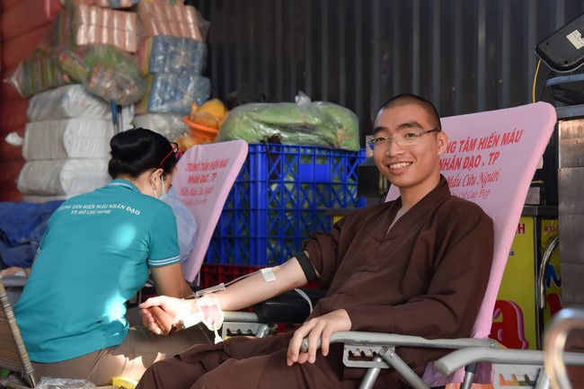 Humanitarian Blood Donation
