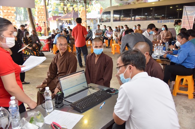 Humanitarian Blood Donation