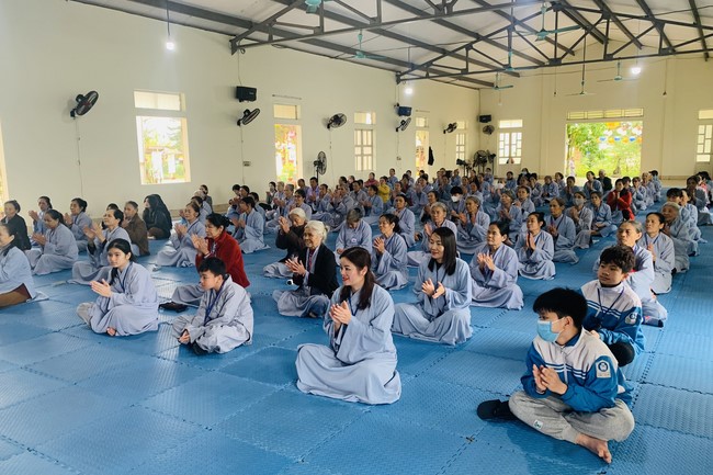 One - Day Retreat at Dong Cao pagoda