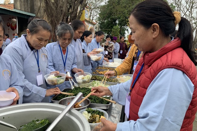 One - Day Retreat at Dong Cao pagoda