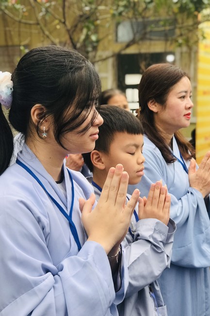One - Day Retreat at Dong Cao pagoda